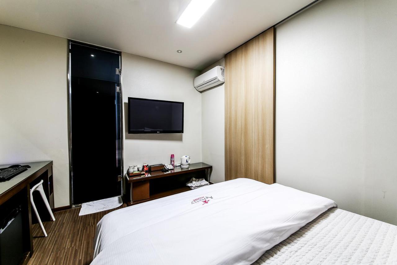 Gyeongju Arrietty Motel Extérieur photo