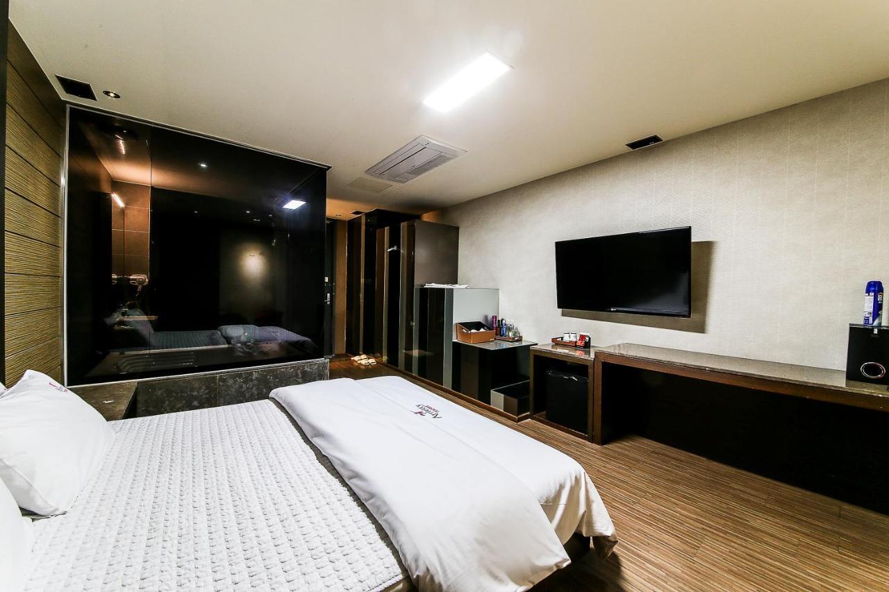 Gyeongju Arrietty Motel Extérieur photo