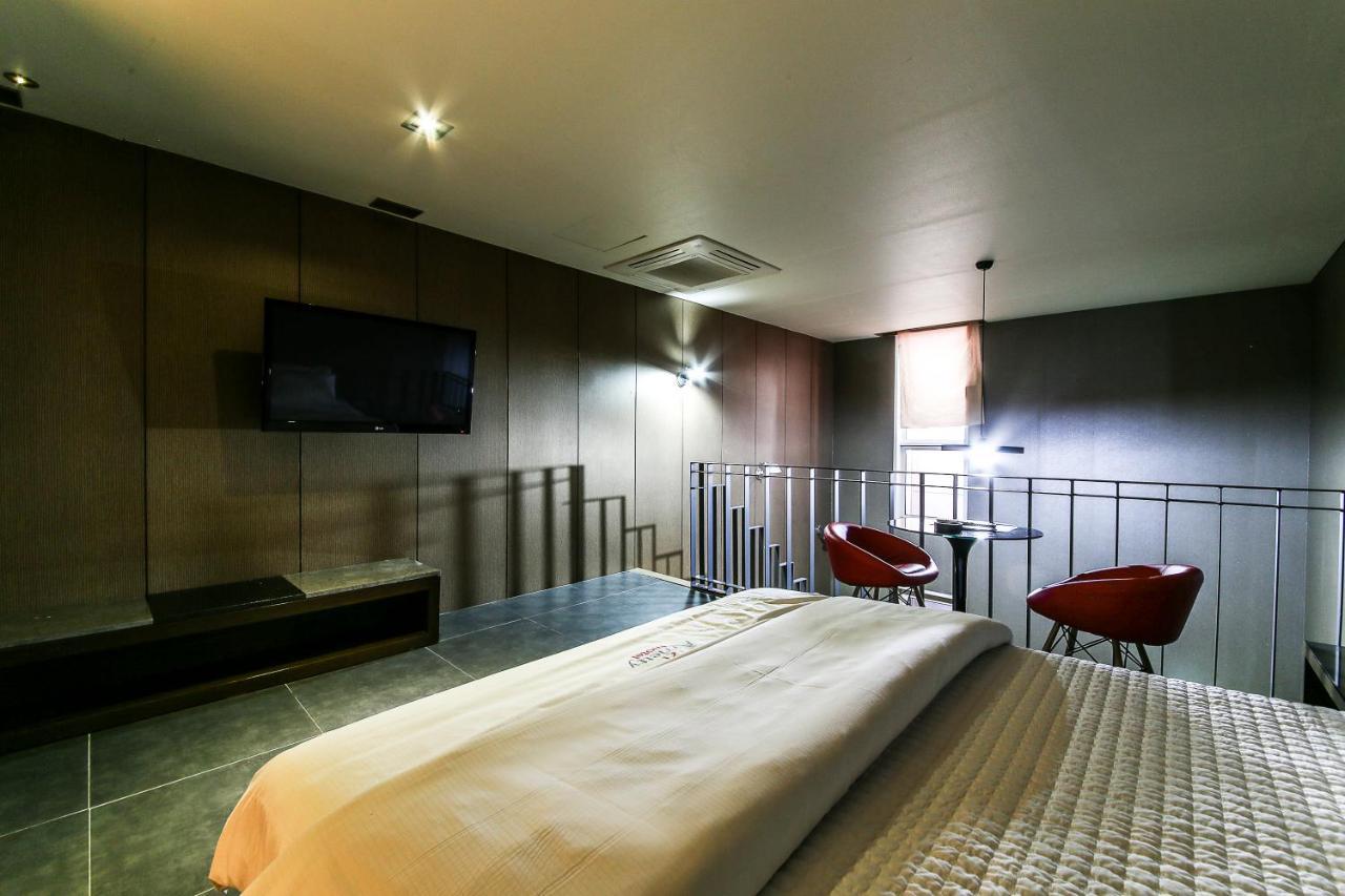 Gyeongju Arrietty Motel Extérieur photo
