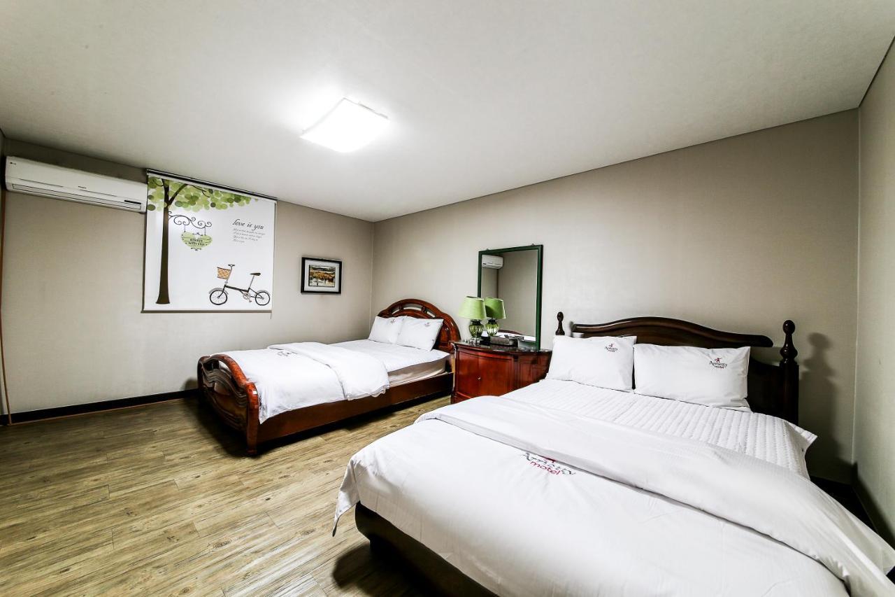 Gyeongju Arrietty Motel Extérieur photo